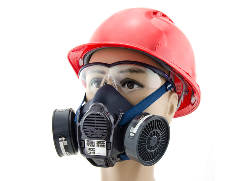 日本進(jìn)口重松制作所TW08S防塵防毒面具手辦模型噴漆礦井電焊傳聲(圖3)